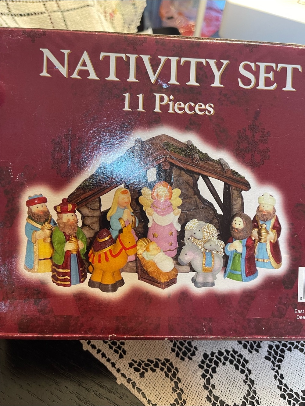 Resin Nativity Set- Multicolor - Picture 4 of 4